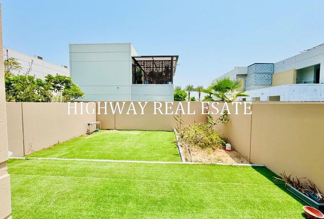 122443554 - Property Image 2