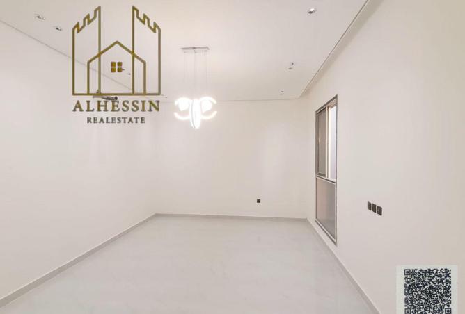 105981940 - Property Image 3