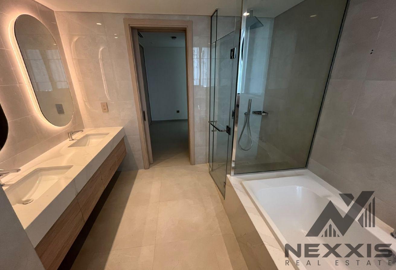 BRAND NEW | 5 BEDROOMS | PRIVATE POOL |GARDEN photo 22