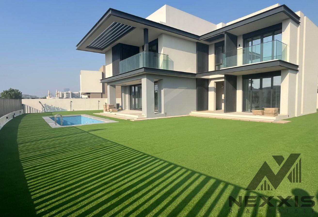 BRAND NEW | 5 BEDROOMS | PRIVATE POOL |GARDEN photo 10