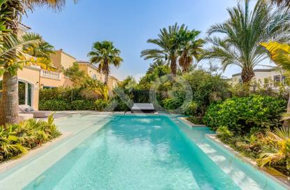 Villa - 5 - 6 for sale in District 1 - Jumeirah Park - Dubai