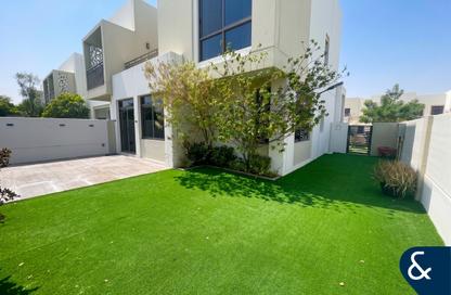 Townhouse - 4 - 3 for rent in Noor Townhouses - Town Square - Dubai