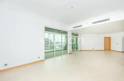 Apartment - 5 Bedrooms - 3 Bathrooms for rent in Al Das - Shoreline Apartments - Palm Jumeirah - Dubai
