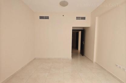 Apartment - 1 Bedroom - 2 Bathrooms for rent in Muwaileh 3 Building - Muwaileh - Sharjah