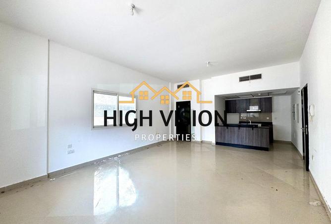 99116207 - Property Image 2