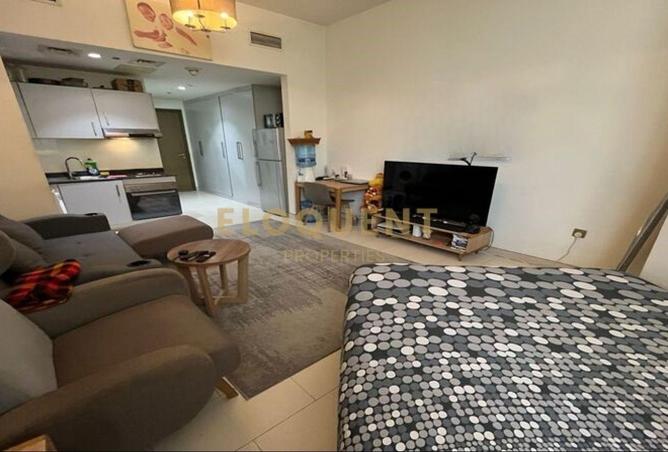 104252027 - Property Image 3