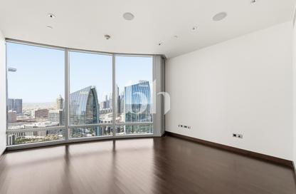Apartment - 2 Bedrooms - 1 Bathroom for rent in Burj Khalifa Area - Downtown Dubai - Dubai