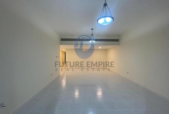 73114449 - Property Image 2