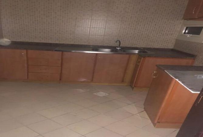 87027110 - Property Image 2