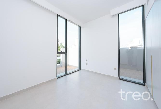 56129377 - Property Image 2