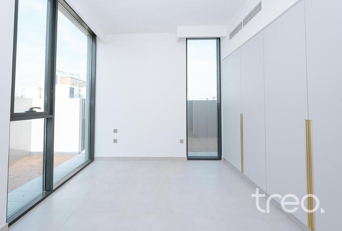 56129377 - Property Image 3