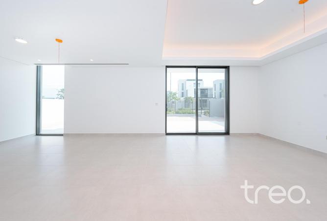 56129377 - Property Image 2