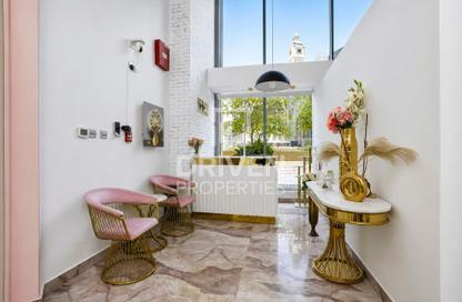 Retail - Studio for rent in Sky Gardens - DIFC - Dubai