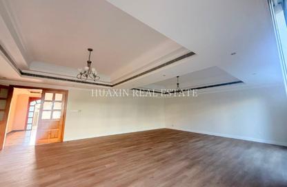 Villa - 4 - 4 for rent in Umm Suqeim 2 - Umm Suqeim - Dubai Villa - 4 - 4 for rent in Umm Suqeim 2 - Umm Suqeim - Dubai