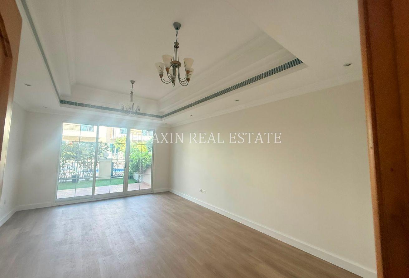 Small Cozy Compound | Close to the Beach| Com Pool photo 16