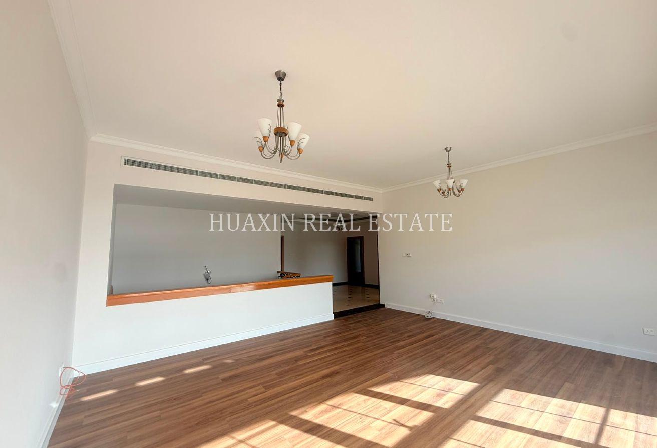 Small Cozy Compound | Close to the Beach| Com Pool photo 10