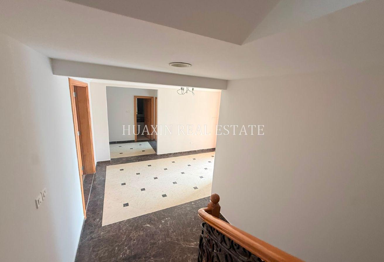 Small Cozy Compound | Close to the Beach| Com Pool photo 15