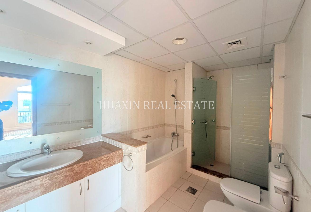 Small Cozy Compound | Close to the Beach| Com Pool photo 13