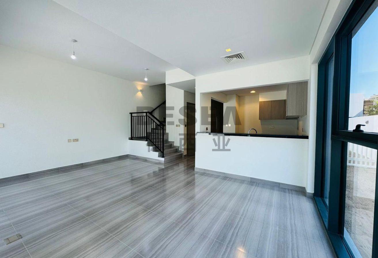 Ready to Move In | Park View | Spacious Layout