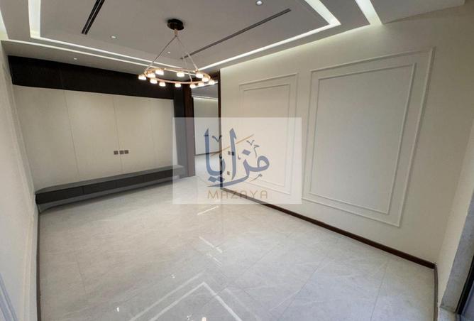 57352722 - صورة العقار 3