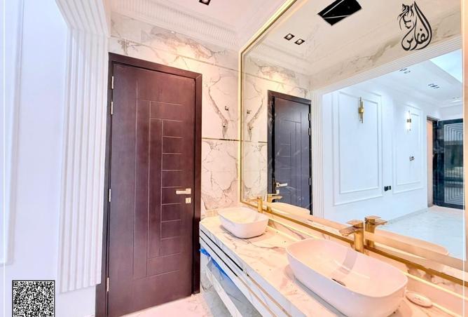 15984361 - صورة العقار 2