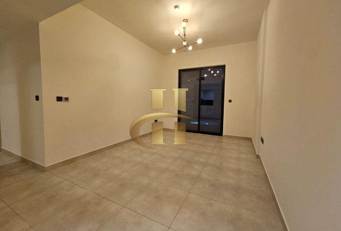 Spacious Size | Corner Unit | Prime Location