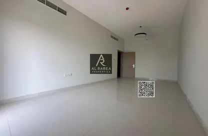 شقة - 3 غرف نوم - 3 حمامات للايجار في الجرف 2 - الجرف - عجمان وسط المدينة - عجمان