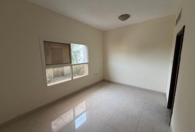 72721425 - Property Image 2