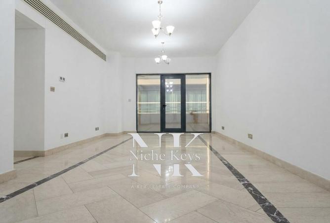 135638013 - Property Main Image
