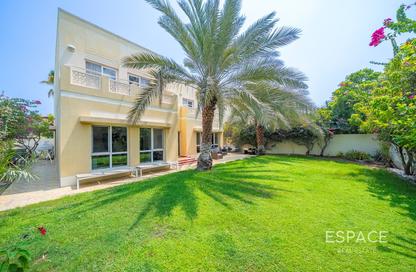 Villa - 5 - 4 for rent in Meadows 2 - Meadows - Dubai Villa - 5 - 4 for rent in Meadows 2 - Meadows - Dubai