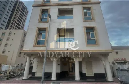 شقة - غرفة نوم - 2 حمامات للايجار في مساكن كورنيش عجمان - طريق كورنيش عجمان - عجمان