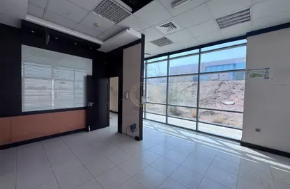 Office Space - Studio - 1 Bathroom for rent in Al Hayer - Al Ain