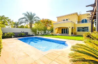 Villa - 4 Bedrooms - 5 Bathrooms for sale in Legacy Nova Villas - District 9 - Jumeirah Park - Dubai