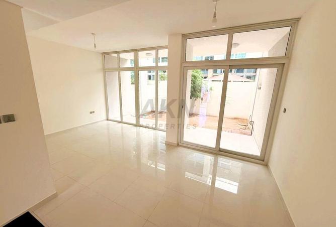 57352796 - Property Main Image