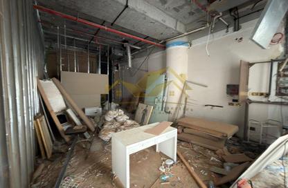 Retail - Studio - 1 for rent in Al Meena Residence - Al Diyafah - Al Satwa - Dubai