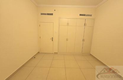 Apartment - 3 Bedrooms - 3 Bathrooms for rent in Muwaileh 3 Building - Muwaileh - Sharjah