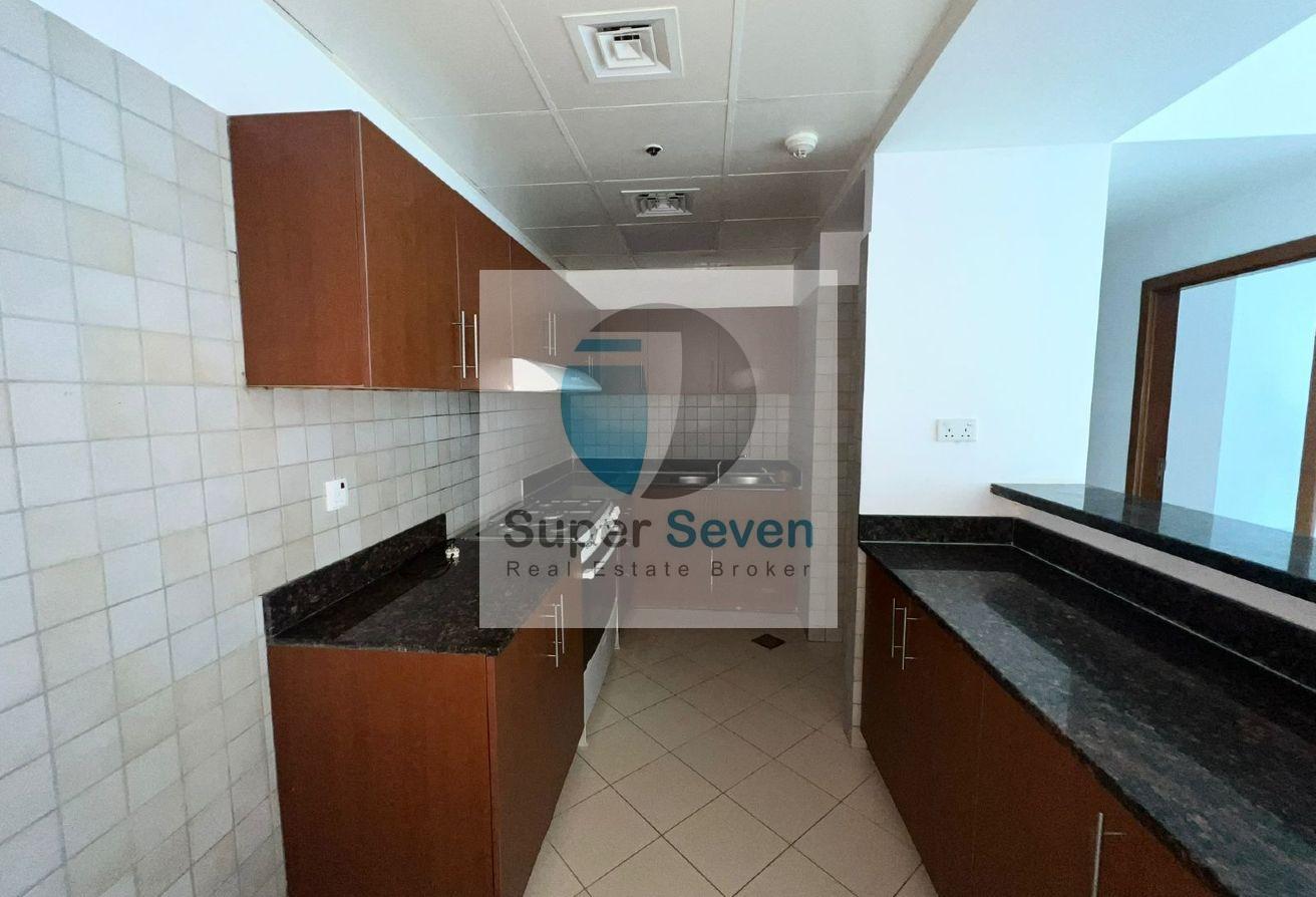 WITH BALCONY || POOL VIEW || SPACIOUS photo 4