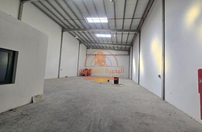 Warehouse - Studio - 1 Bathroom for rent in Umm Al Thuoob - Umm Al Quwain