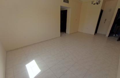 Apartment - 2 Bedrooms - 2 Bathrooms for rent in Al Qulaya'ah - Al Sharq - Sharjah Apartment - 2 Bedrooms - 2 Bathrooms for rent in Al Qulaya'ah - Al Sharq - Sharjah