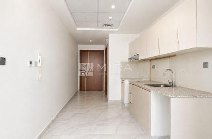 Apartment - Studio - 1 for rent in Millennium Binghatti Residences - Business Bay - Dubai
