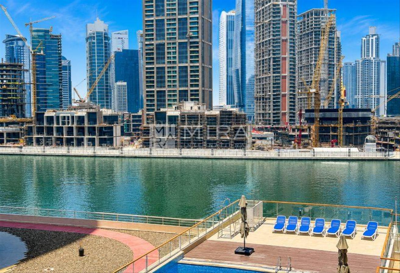 Canal View | Huge Layout | Vacant Soon photo 10
