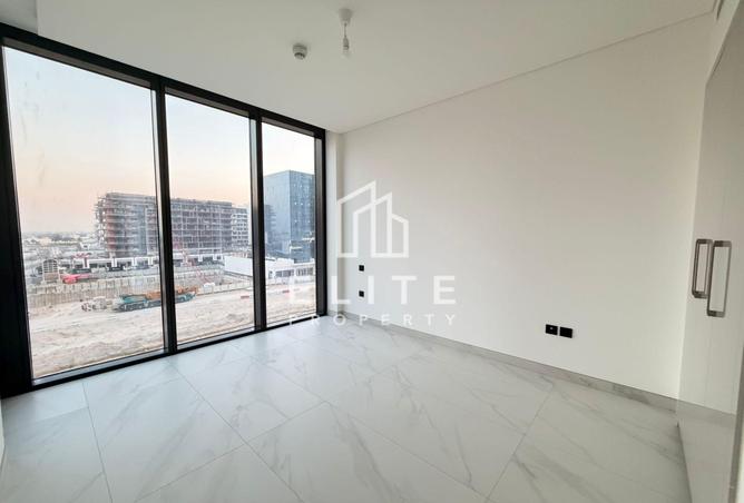 56937749 - صورة العقار 3