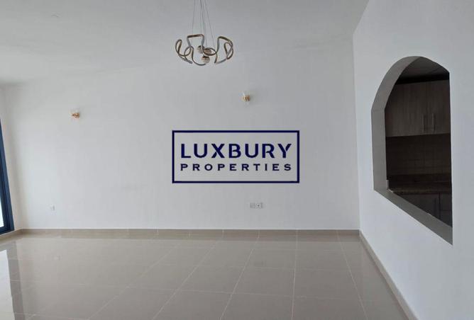 123843827 - Property Image 2