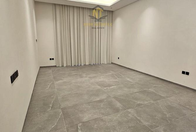 56970188 - صورة العقار 2