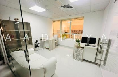 Office Space - Studio - 1 Bathroom for rent in Silver Home Building - Hor Al Anz - Deira - Dubai Office Space - Studio - 1 Bathroom for rent in Silver Home Building - Hor Al Anz - Deira - Dubai