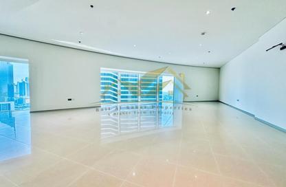 Apartment - 3 Bedrooms - 4 Bathrooms for rent in Jumeirah Garden City - Al Satwa - Dubai