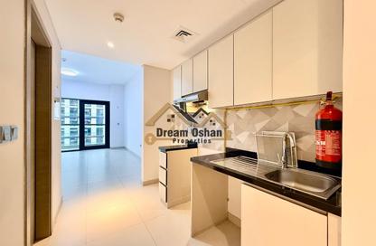 Apartment - Studio - 1 for rent in Al Waleed Garden 2 - Al Waleed Garden - Al Jaddaf - Dubai Apartment - Studio - 1 for rent in Al Waleed Garden 2 - Al Waleed Garden - Al Jaddaf - Dubai