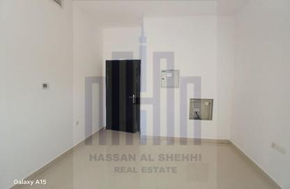 Apartment - 1 Bedroom - 1 Bathroom for rent in Muwailih Building - Muwaileh - Sharjah