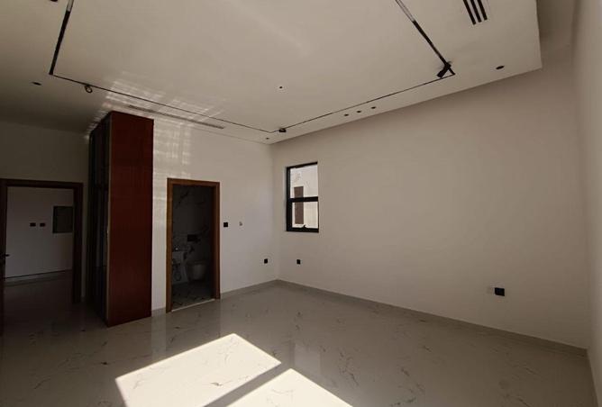 113738948 - Property Image 3