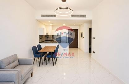Apartment - 2 Bedrooms - 2 Bathrooms for rent in The Gate - Masdar City - Abu Dhabi